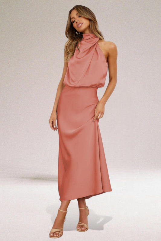 Flavia | Vestido de Mulher Halter de Cetim Glamouroso