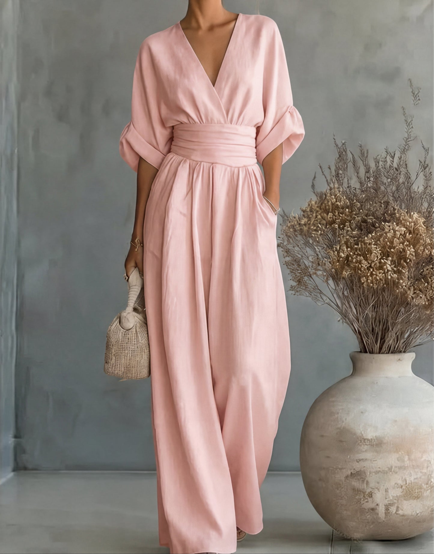 Daniela – Eleganter Jumpsuit mit V-Ausschnitt